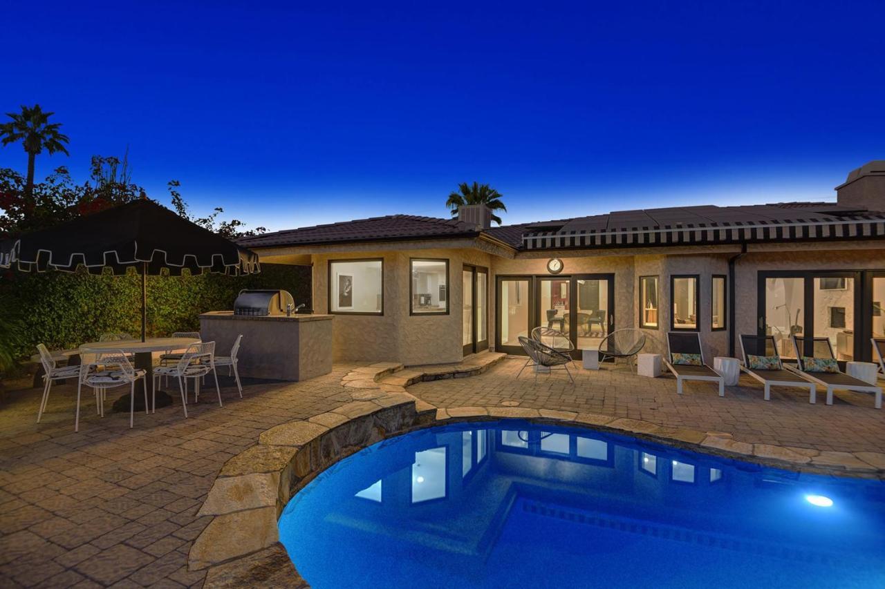 Casa vacanze Our Poolside Desert Nirvana *